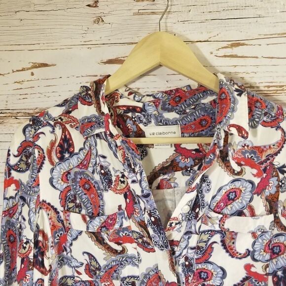 Liz Claiborne full button down top - Picture 5 of 8